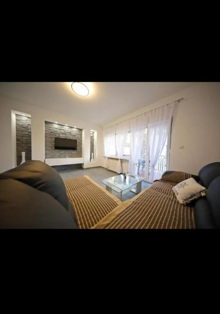 Apartments Zelic Zadar 0*,