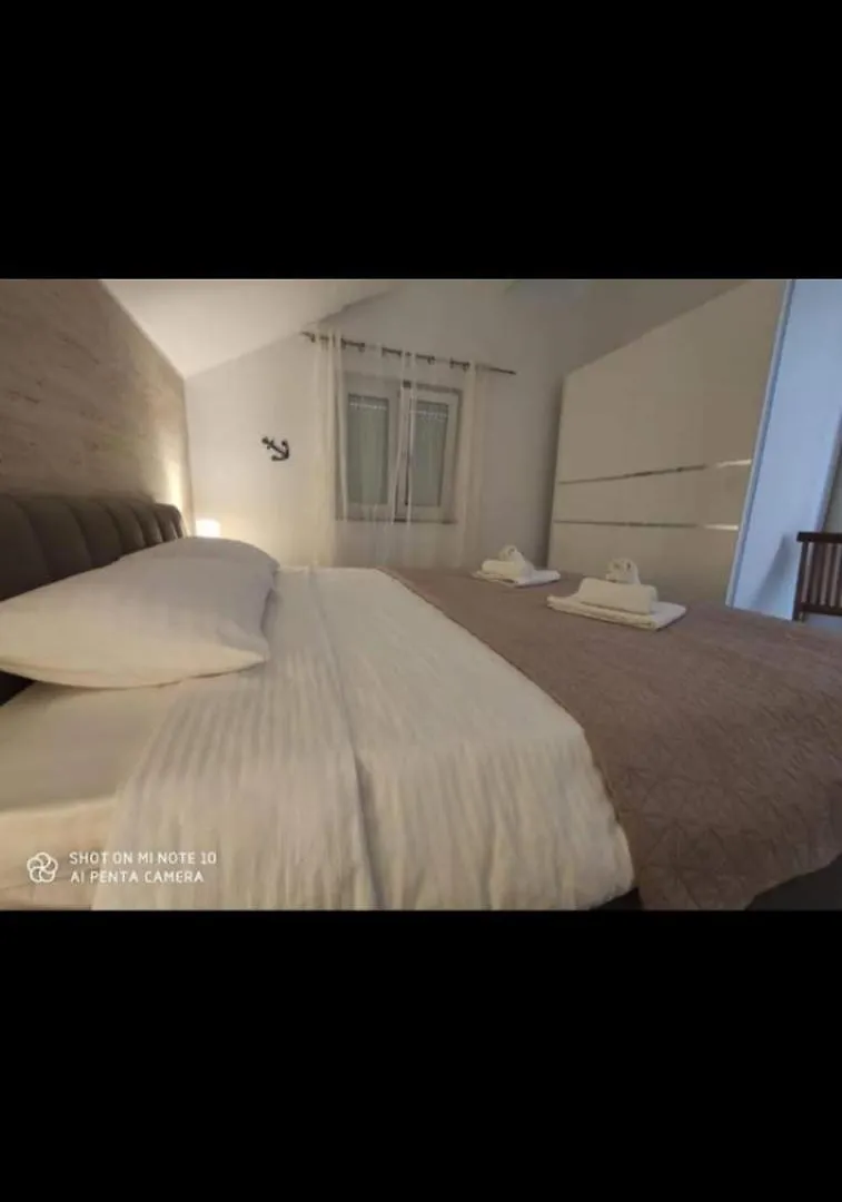 Apartments Zelic Zadar 0*,